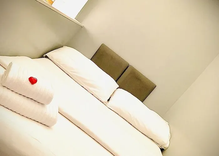 Irooms - Spanish Steps Рим