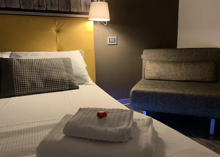 Irooms - Spanish Steps Гостевой дом 4*