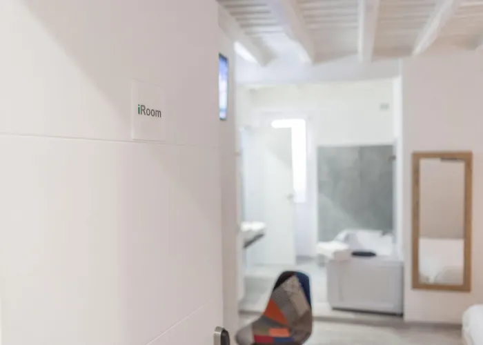 Penzion Irooms - Spanish Steps