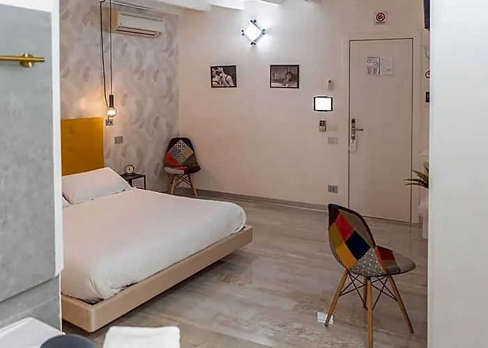 Гостевой дом Irooms - Spanish Steps Рим